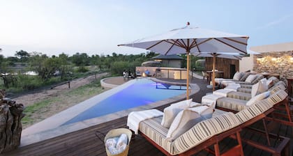 Thabamati Luxury Tented Camp