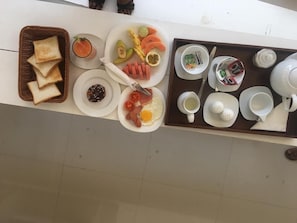 Desayuno buffet incluido todos los días
