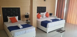 Kolmen hengen superior-huone | Ilmainen Wi-Fi