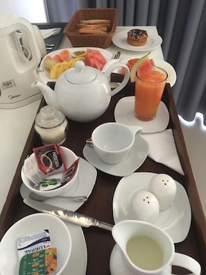 Coffee service - One World (Mirissa)