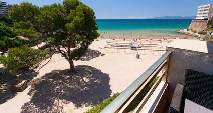 Rannan edess�� huoneisto uima-altaalla KESKUSTA SALOU S308-022 PLAYAMERO