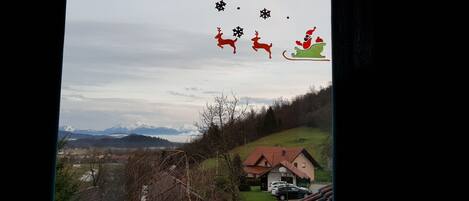 Room | Mountain view