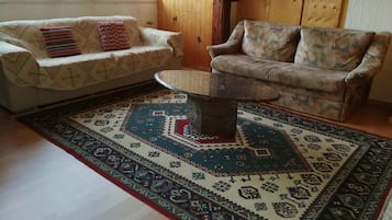 TV, DVD player, stereo