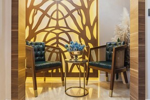 Superior Suite | Egyptian cotton sheets, premium bedding, minibar, in-room safe - Lord Morgan Exclusive Design & Cihangir (Istanbul)