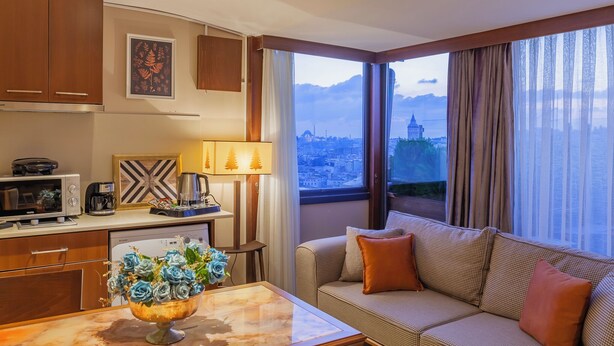 Presidential Suite