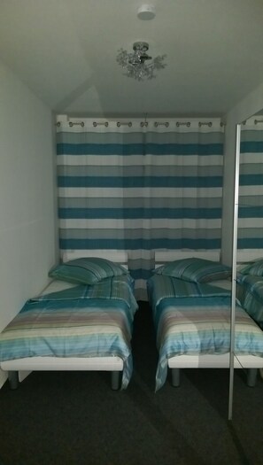 3 Schlafzimmer, Schreibtisch, WLAN