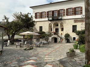 Front of property - Archontiko Kantartzi (Volos)