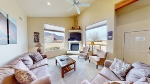 Smart TV, fireplace, DVD player