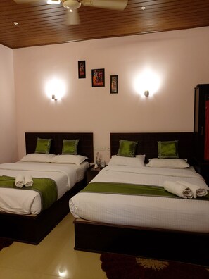 5 bedrooms, WiFi