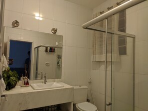 Haartrockner, Handtücher