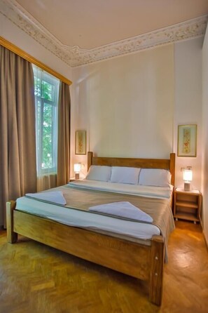 Deluxe Double Room, Balcony | Individually decorated, individually furnished, soundproofing - Hotel Veneto (Kutaisi)