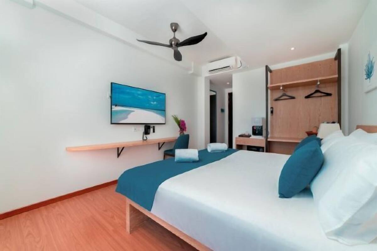In-room safe, desk, laptop workspace, blackout curtains