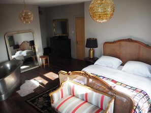 5 camere, ferro/asse da stiro, Wi-Fi, lenzuola