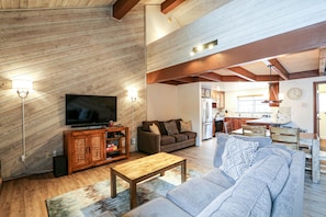 Condo, 2 Bedrooms | Living room | 30-inch Smart TV with cable channels, TV, streaming services