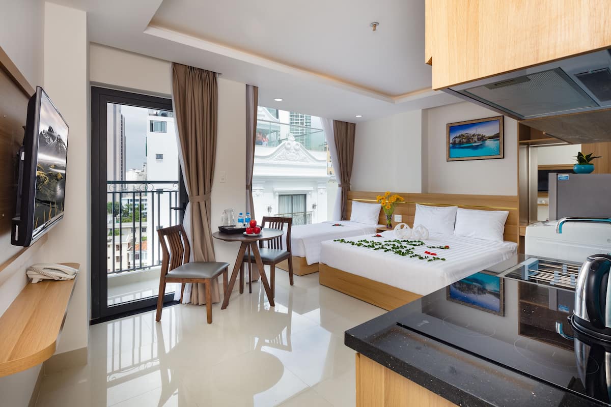 1 bedroom, minibar, in-room safe, desk