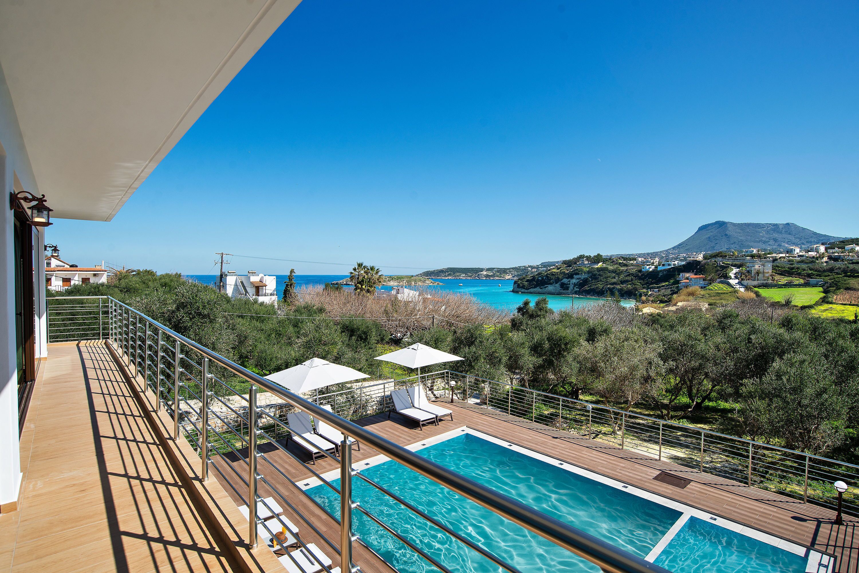 Ulkouima-allas, lämmitetty uima-allas