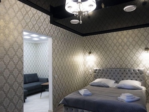 In-room safe, soundproofing, iron/ironing board, free WiFi - Hotel Silver (Tolyatti)