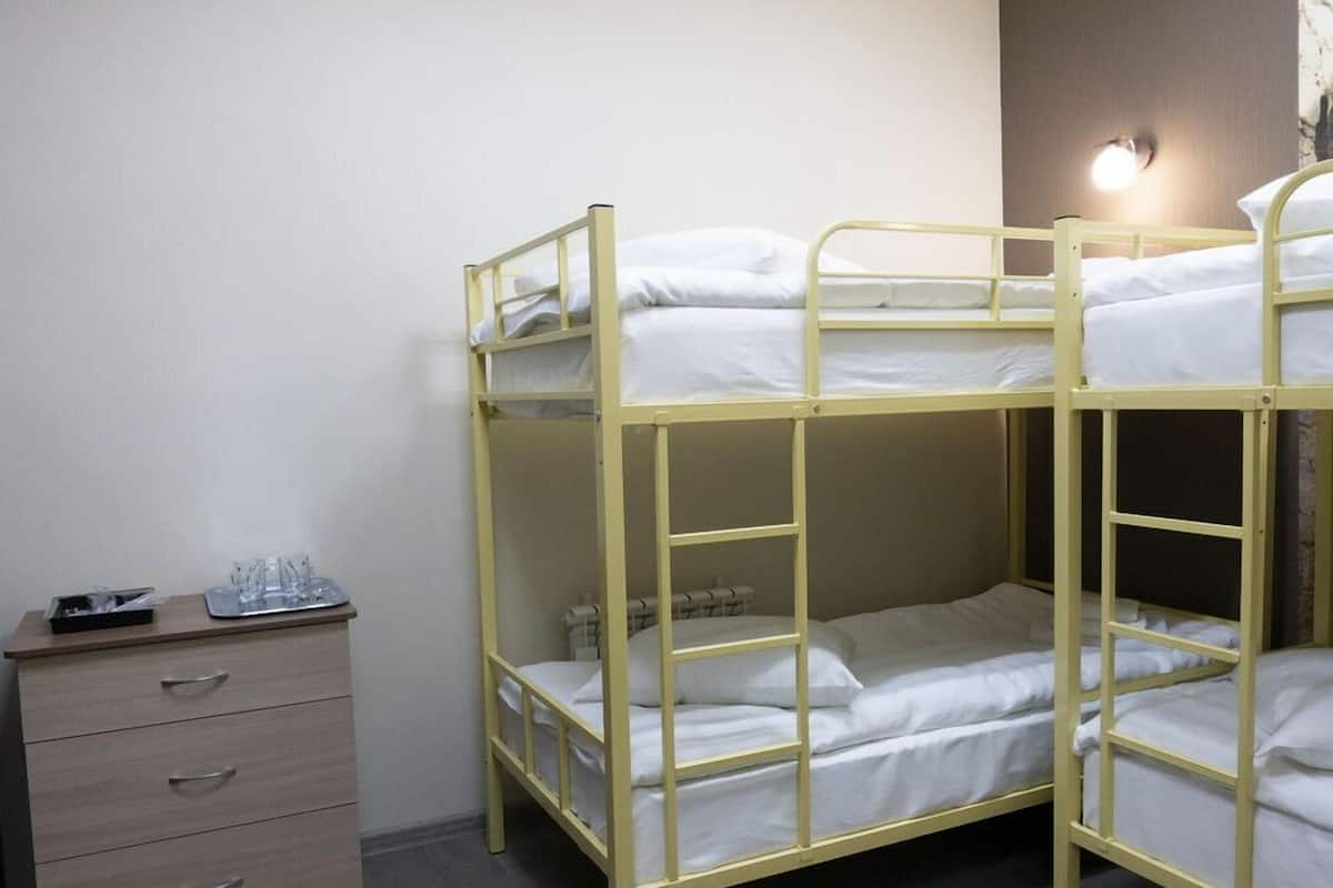 Bed in 4-bed Mixed Dormitory Room