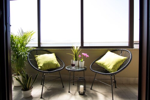 Maison .Vivienne. 2. 0