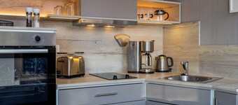 South-facing slope with panoramic views Wellness oasis in the house