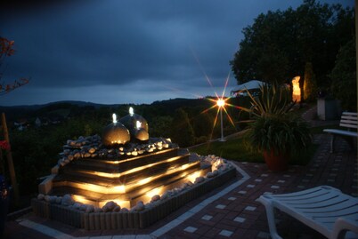 South-facing slope with panoramic views Wellness oasis in the house