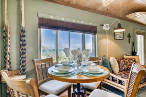 Dining - Private Beach Access- Direct Oceanfront (Melbourne Beach)