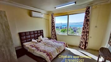 2 bedrooms, free WiFi