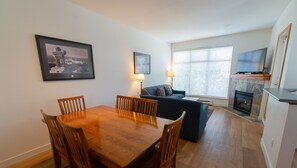 House - Stoney Creek Northstar 6 (Whistler)