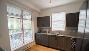 House - Stoney Creek Northstar 6 (Whistler)