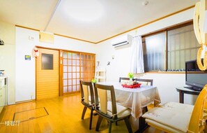 تناول الطعام