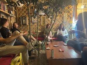 Terrace/patio - Vlora Backpackers Hostel (Vlorë)