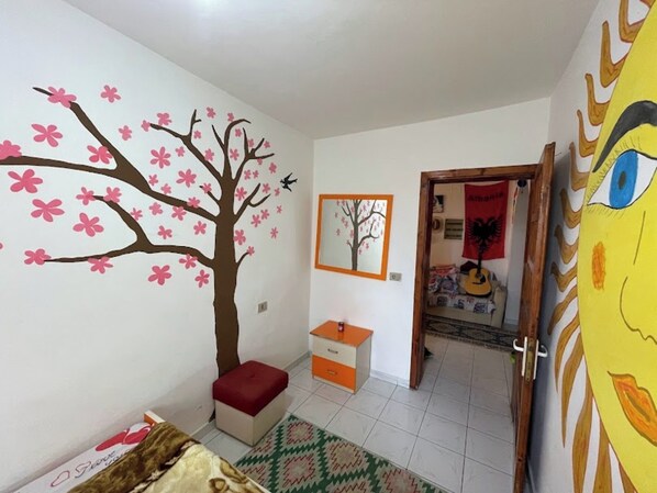 Basic Double Room, Non Smoking, Garden View | 1 bedroom, free WiFi - Vlora Backpackers Hostel (Vlorë)