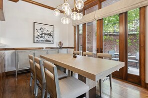 Dining - The Aspen Mountain Residences Luxury 3 Bedroom Mountainside (Aspen)