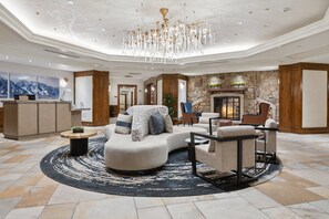 Lobby - The Aspen Mountain Residences Luxury Studio King Room Mountainside (Aspen)