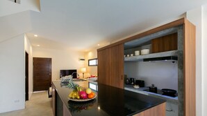 House | Private kitchen | Fridge, microwave, oven, stovetop - VillaSoraya (Kamala)