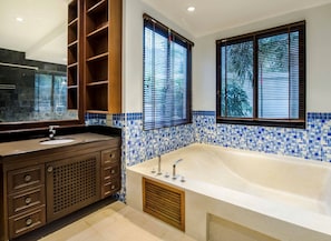 Bathroom - VillaSoraya (Kamala)