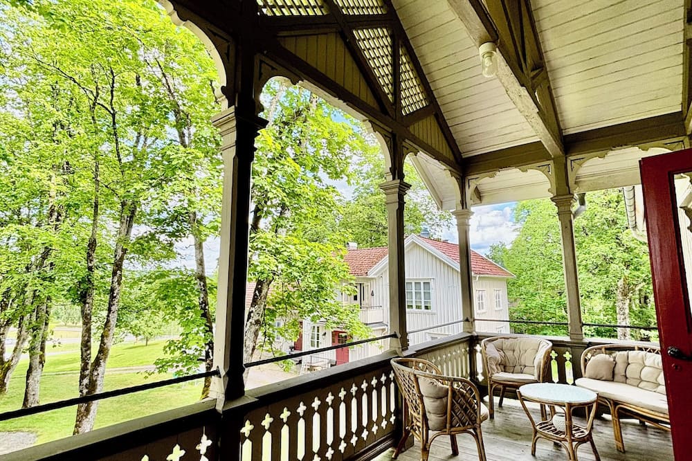 Lydde Gård