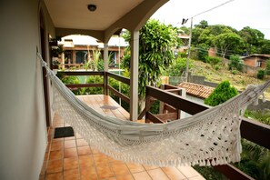 Balcony - Hostel House Santinho (Florianópolis)