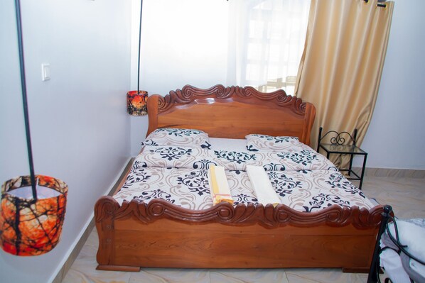 Soundproofing, iron/ironing board, free WiFi, bed sheets