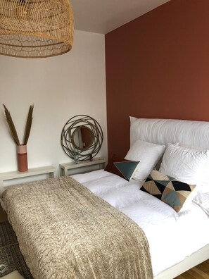 5 Schlafzimmer, Bügeleisen/Bügelbrett, Reisekinderbett, kostenloses WLAN