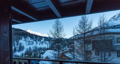 Duplex 80m2 refait à neuf dans chalet. Possibilité départ ski aux pieds