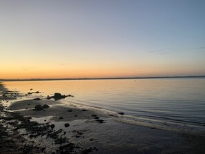 Beach nearby - Reet und Meer - Reetdachhaus Beckerwitz, Apartment lake view with sea view (Beckerwitz)