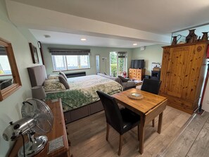 1 غرفة نوم ومكتب ومكواة/لوح كي وواي فاي مجانًا