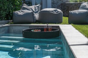 Udendørs pool