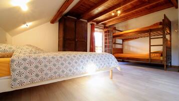 1 bedroom, travel crib, free WiFi, bed sheets