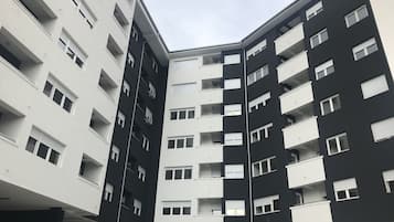 施設の正面