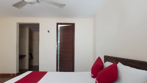 Unclassified image, 1 of 25, button - OYO Hotel Los Arcos (Hopelchen)
