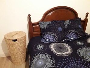 1 bedroom, free WiFi, bed sheets - Apartment in lower town - Chartres - La Corroierie (Chartres)