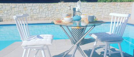 屋内プール、屋外プール