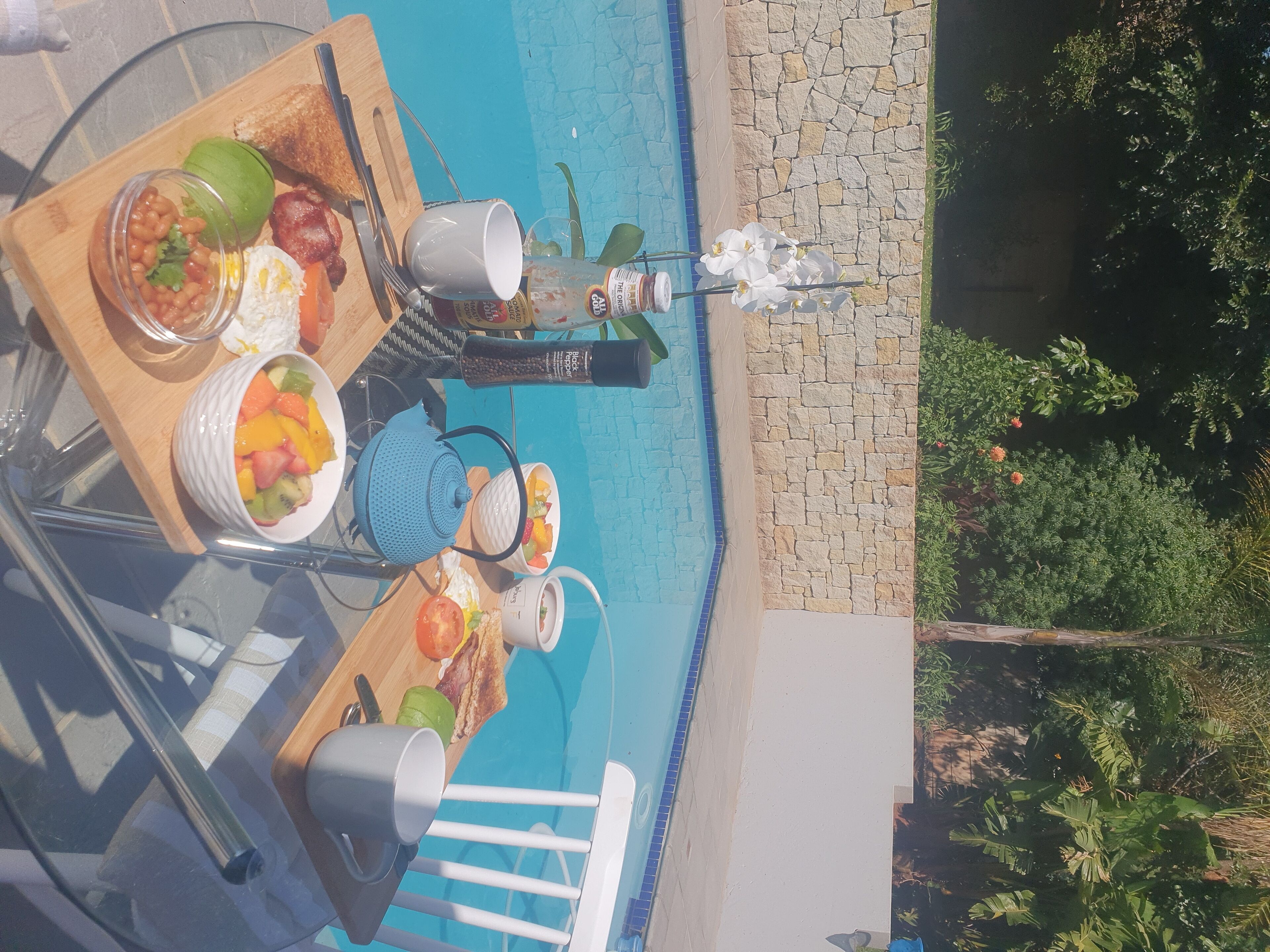 Indoor pool, outdoor pool